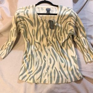 Sweater Chico’s Sz1 (fits like L), 3/4 sleeve